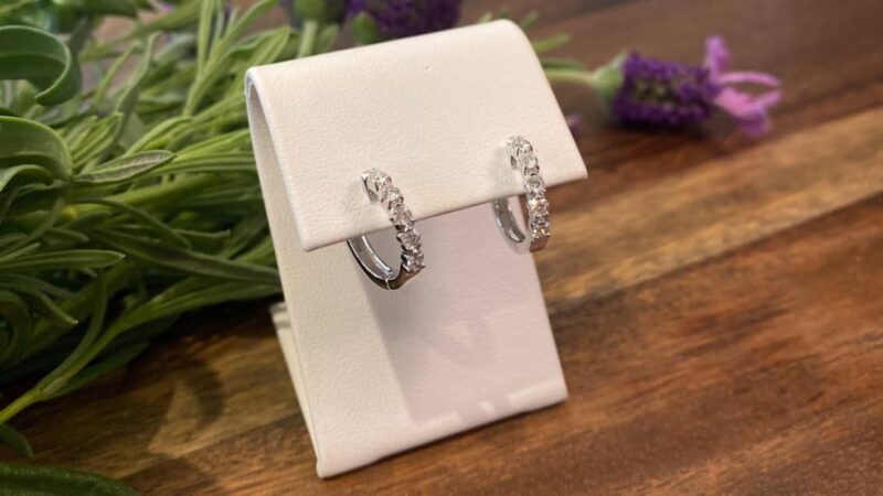 Have a Sparkling Summer with Roper’s Jewelers