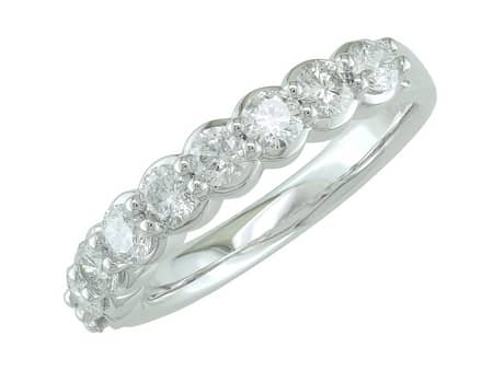 Scalloped Diamond Band